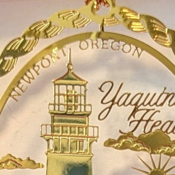 NWT Ornament Yaquina Lighthouse Christmas Tree Holiday Decoration Newport Oregon - Picture 4 of 8